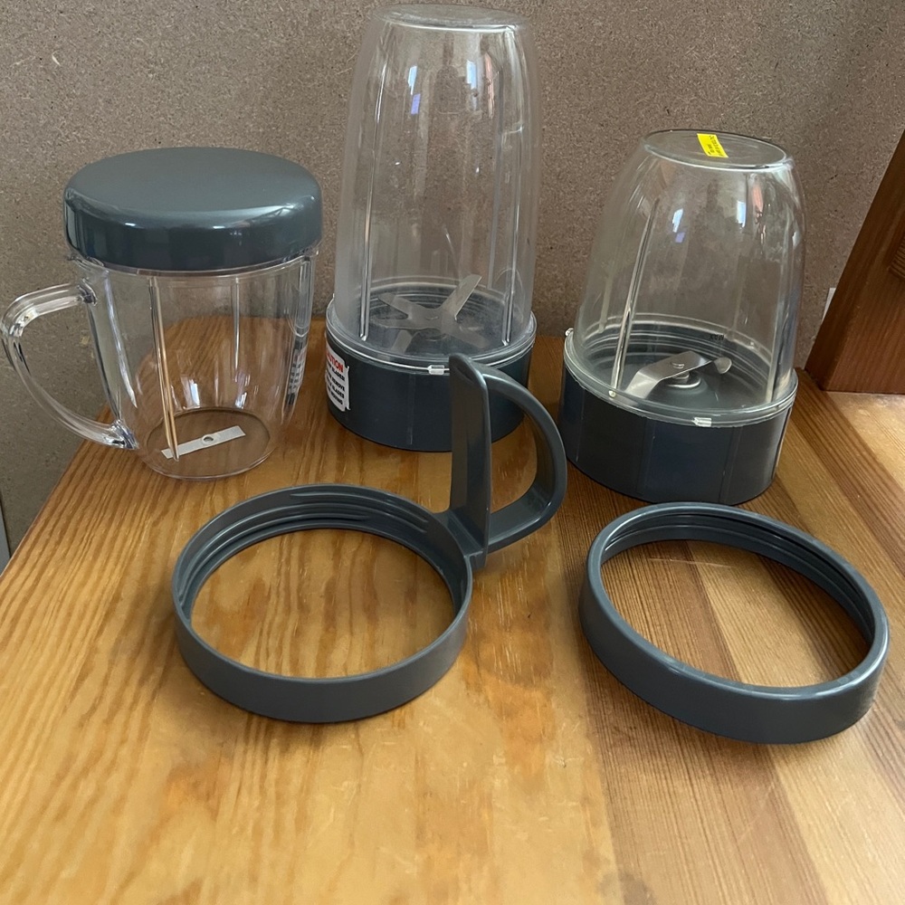 NutriBullet Cups with extractor blades.